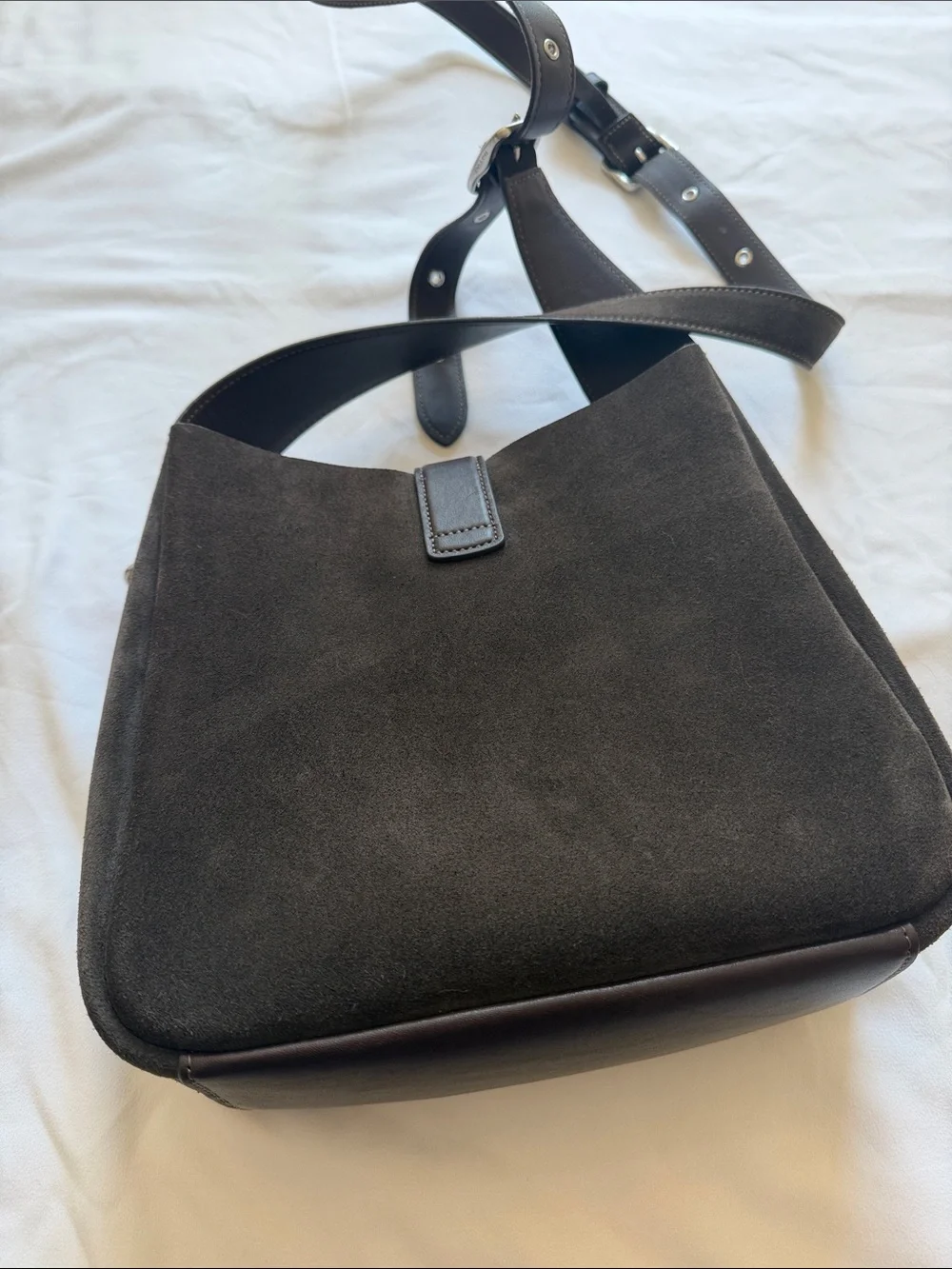 Coach Brown Suede Crossbody Handbag JLN!